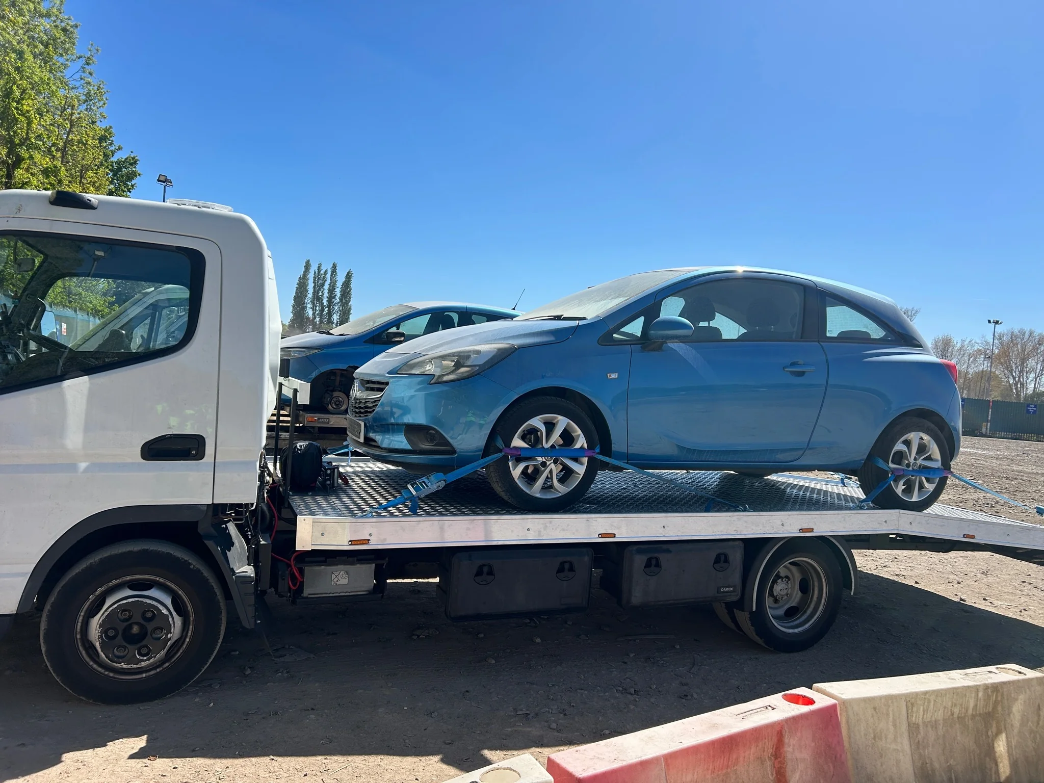 Towing services Kidderminster vehicle transport tow truck
